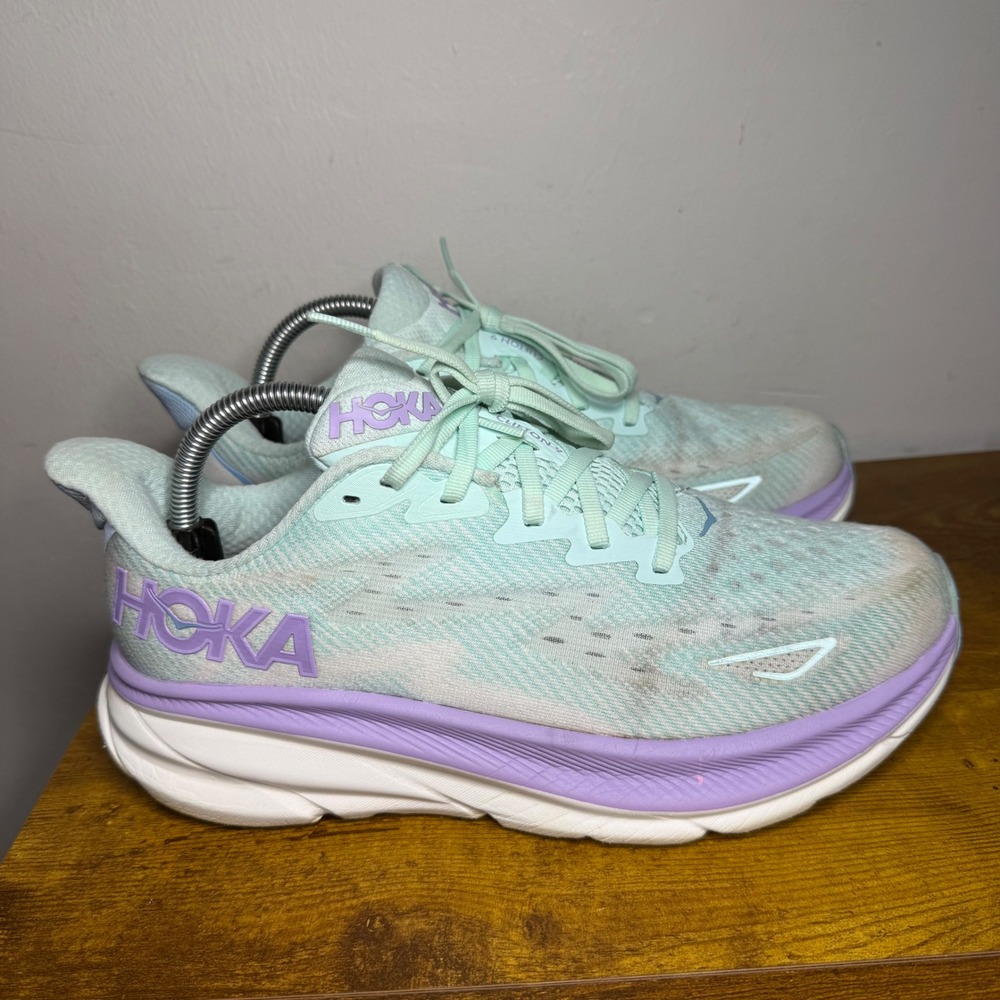 Hoka Clifton 9 Running Shoes Womens Size 9 D Wide Sea Glass Purple 1132211 SOLM